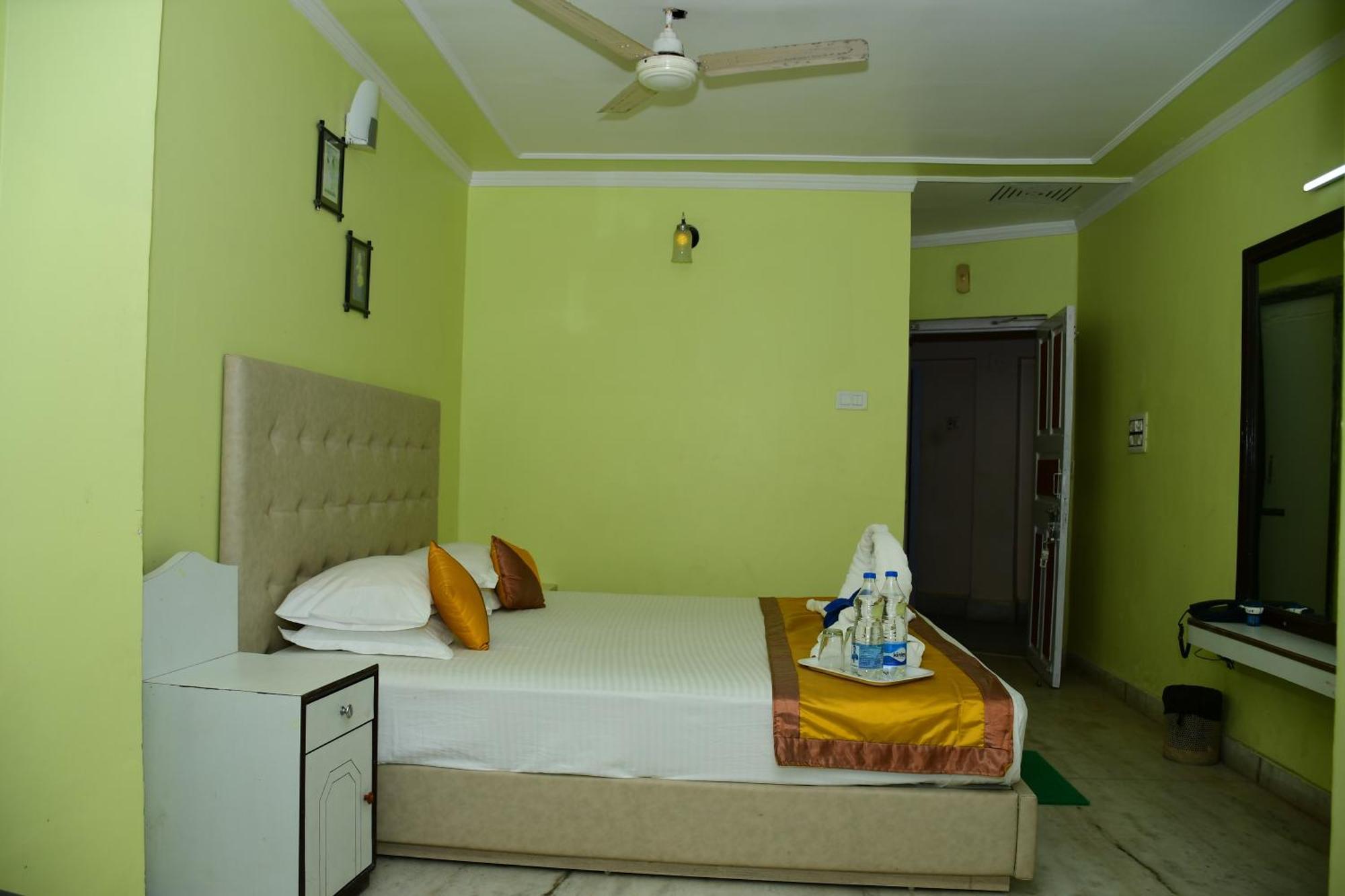 Hotel Dolphin Digha  Exterior photo